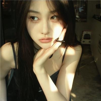 灵欲相通姊妹花